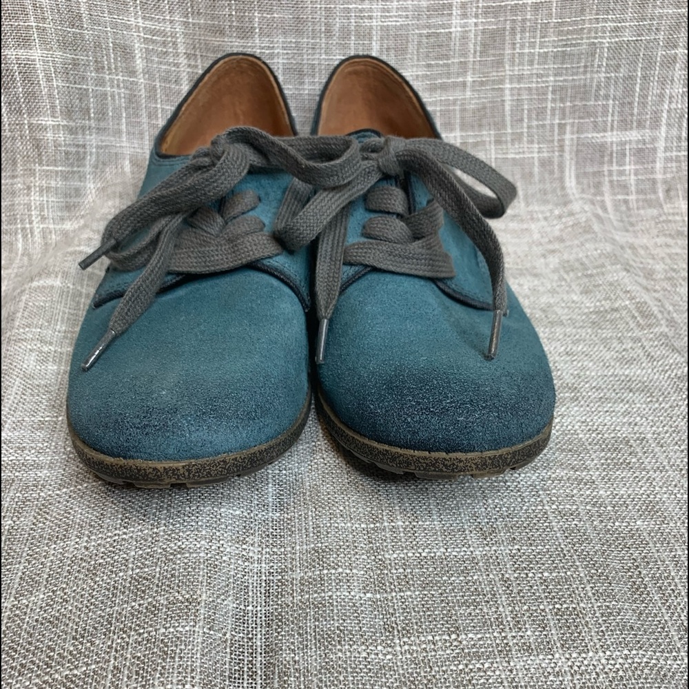 Naya Tiber Teal Suede Shoes